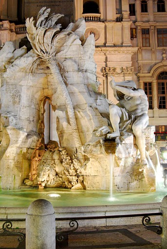 Fontana dei 4 FIUMI